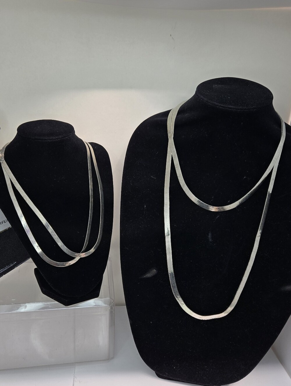 DM Vintage Classic Silver-Tone Herringbone Necklace - Women Or Men Jewelry